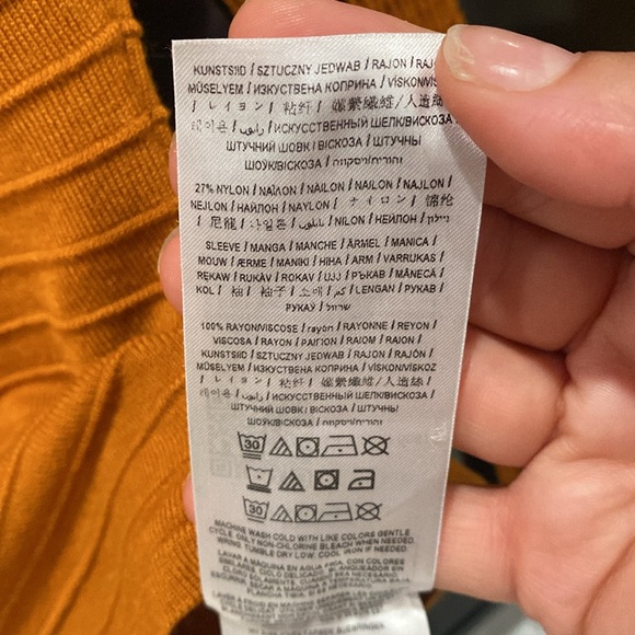 🚫SOLD🚫Guess🚫 - Picture 10 of 14